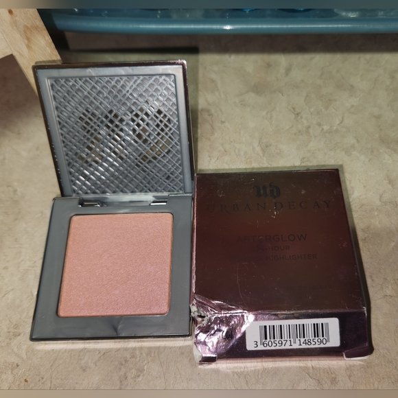 Urban Decay Afterglow Highlighter, FIREBALL ~ BNIB - Picture 3 of 6